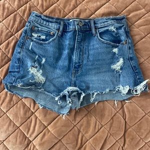 ABERCROMBIE & FITCH SHORTS